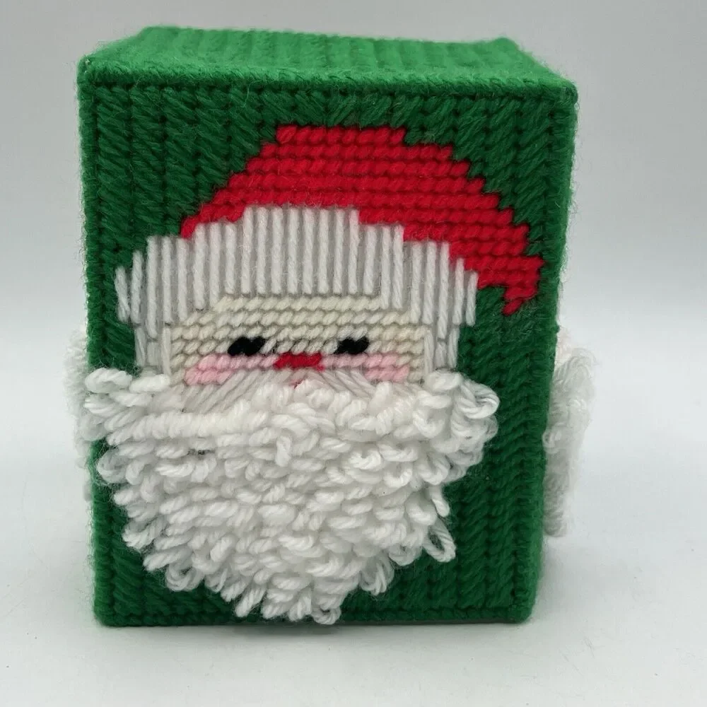 Vtg Christmas Santa Tissue Box Cover Fluffy Beard Kitsch Needlepoint Cottagecore